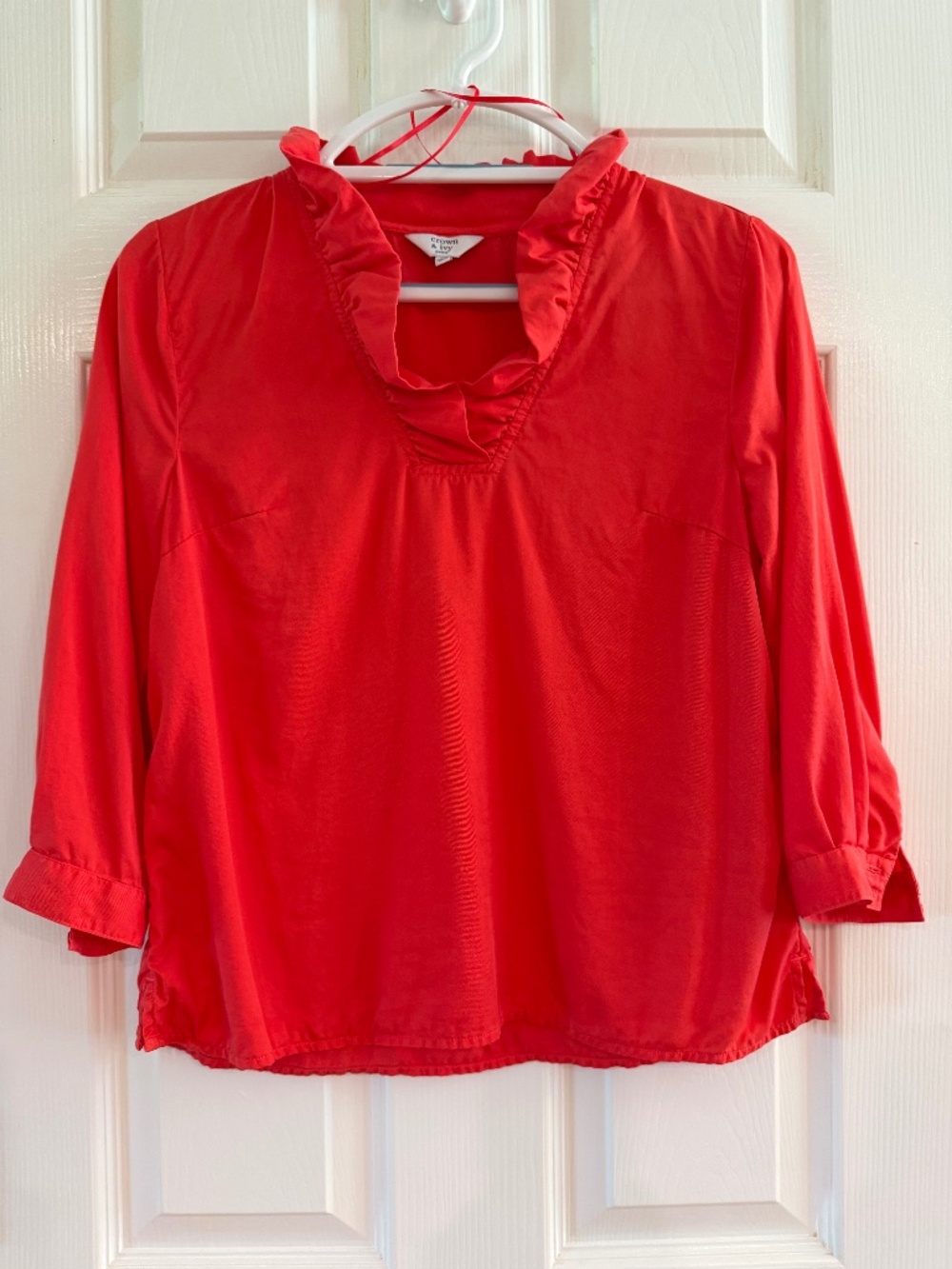 Crown & Ivy 3/4 Sleeve Coral Ruffle Neck Top Size PS